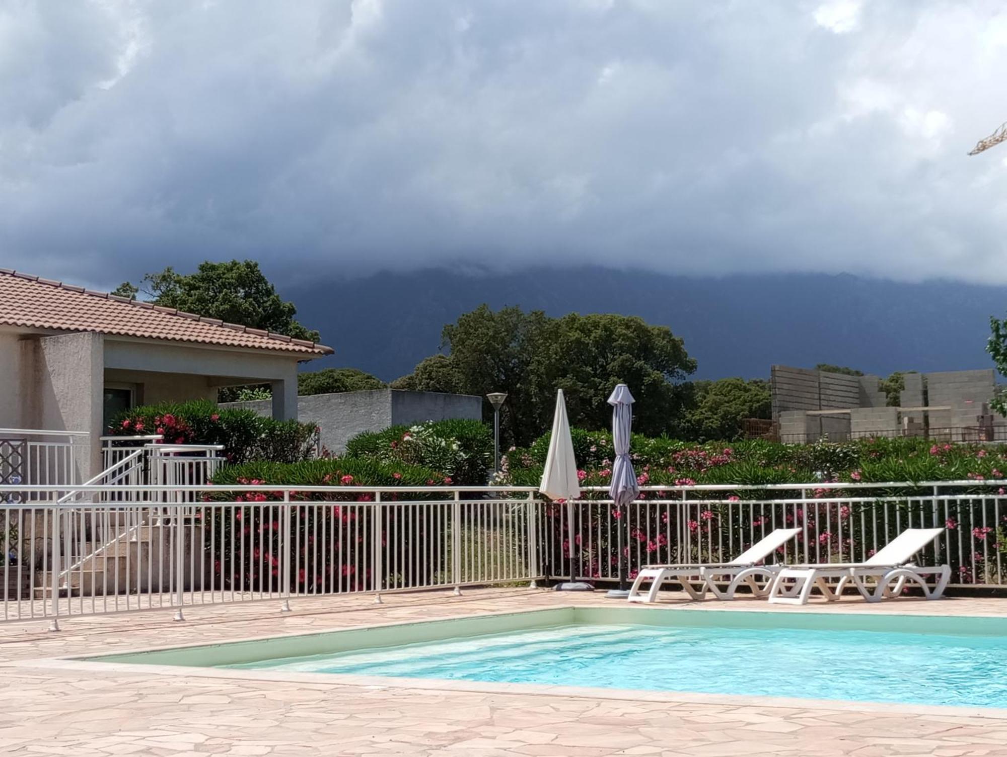 Villa Climatisee A Nuciola Prunete Entre Mer, Montagne Et Piscine Червионе Экстерьер фото